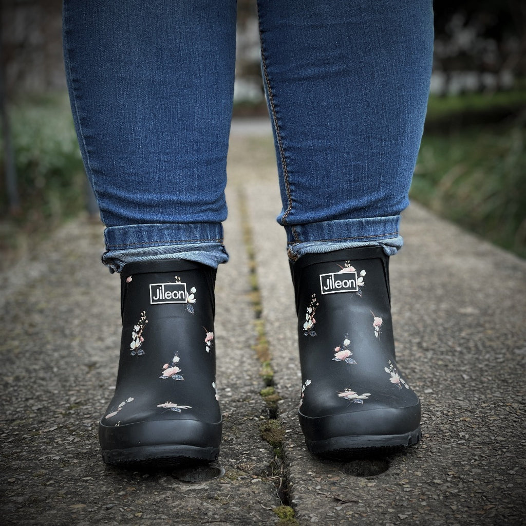 Black Floral Design Ankle Rain Boots Fit Wide Foot And Calf Jileon Rainboots